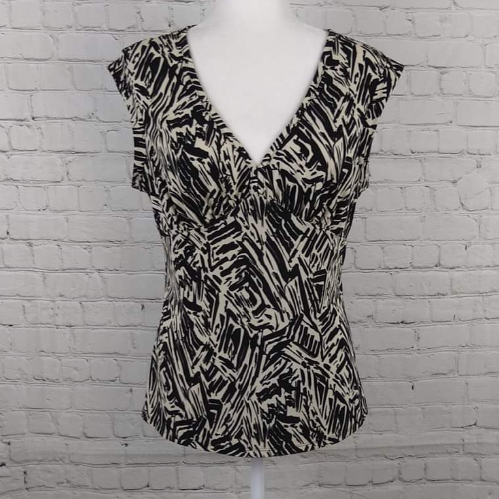 BCBG Paris Women V-neck Sleeveless Top Size L